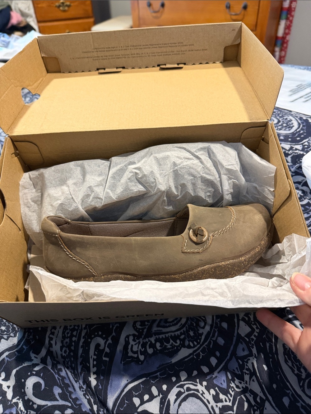 Clarks Roseville Sky Brown Leather Slip-On Loafers NIB